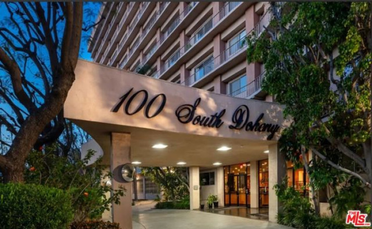 1 Bed Home for Sale in Los Angeles, California