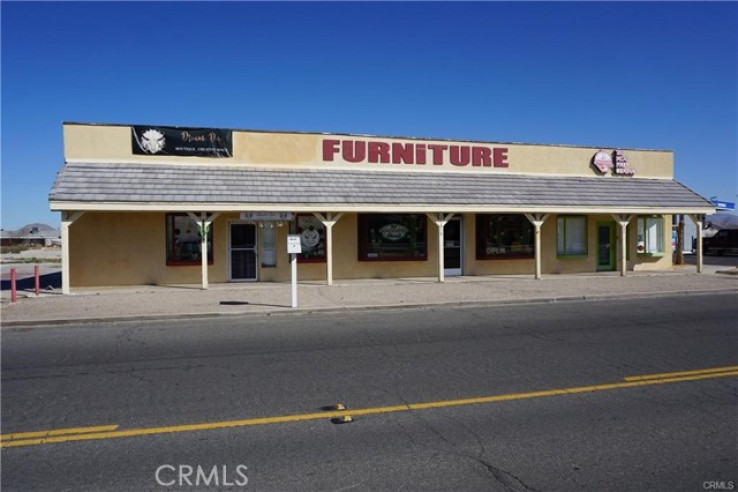 Commercial Sale in Apple Valley