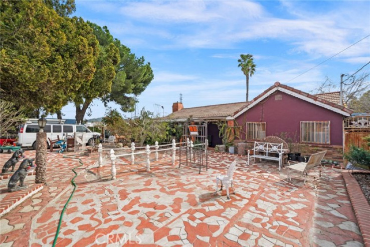 4 Bed Home for Sale in Bloomington, California