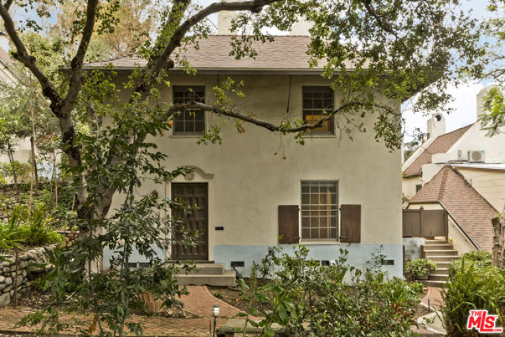 Residential Income in Brentwood