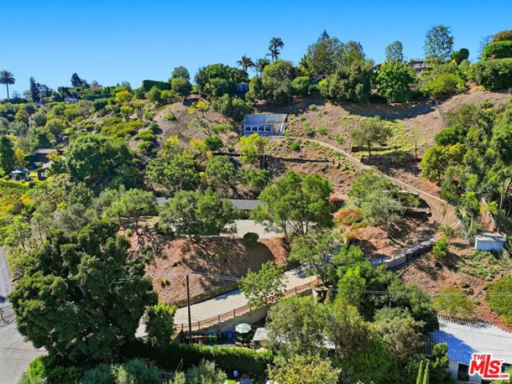 4 Bed Home for Sale in Los Angeles, California