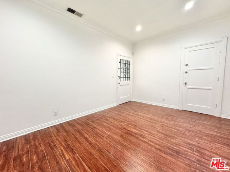  Commercial for Sale in Los Angeles, California