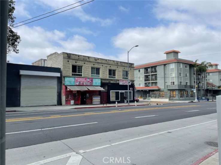  Commercial for Sale in Los Angeles, California