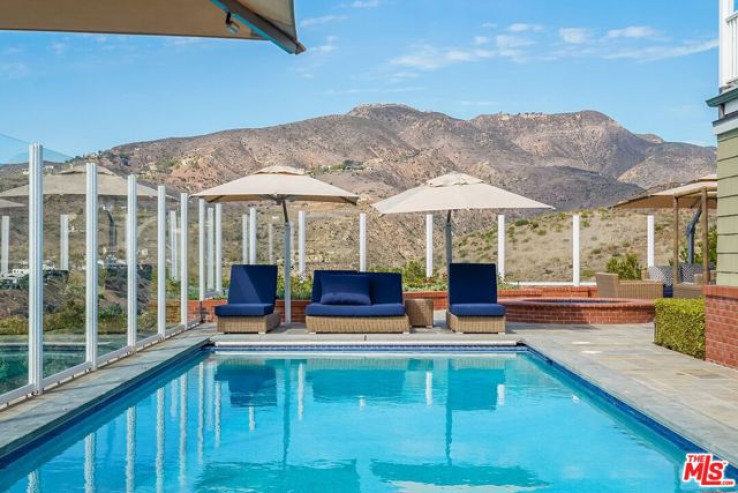 7 Bed Home for Sale in Malibu, California