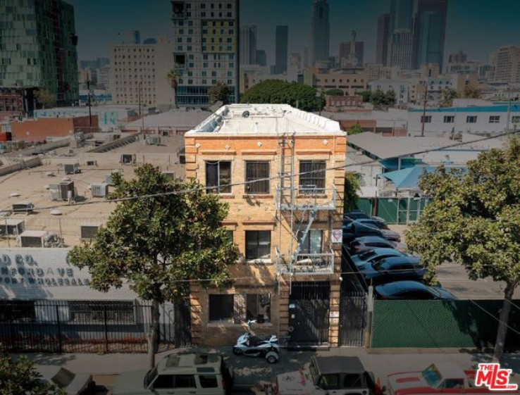  Income Home for Sale in Los Angeles, California