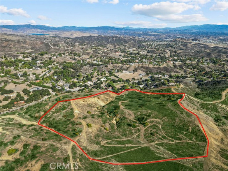  Land for Sale in Castaic, California