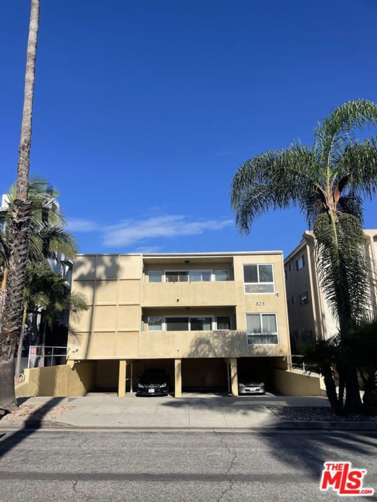  Income Home for Sale in Santa Monica, California