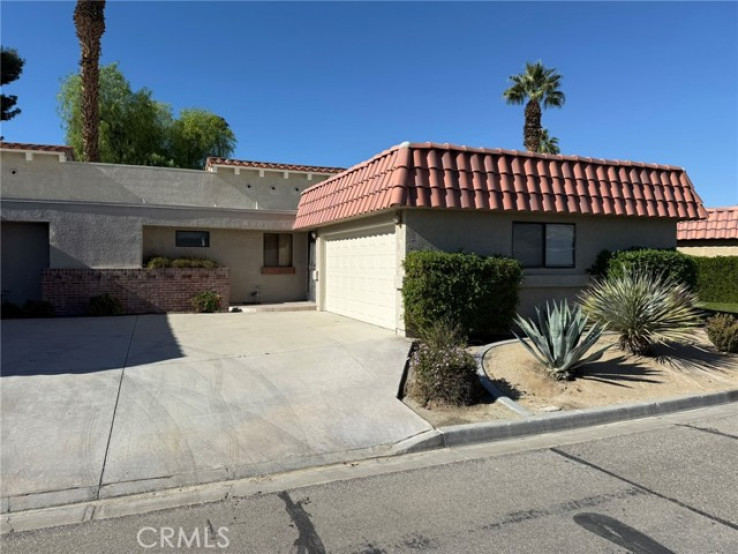 2 Bed Home for Sale in Palm Desert, California