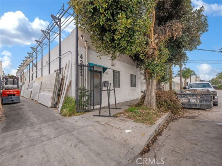  Commercial for Sale in Los Angeles, California