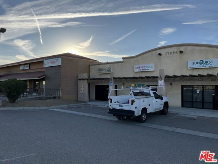 Commercial Lease in Apple Valley