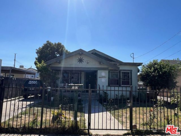 2 Bed Home for Sale in Los Angeles, California