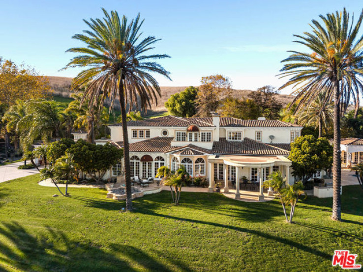 Residential Home in Westlake Village