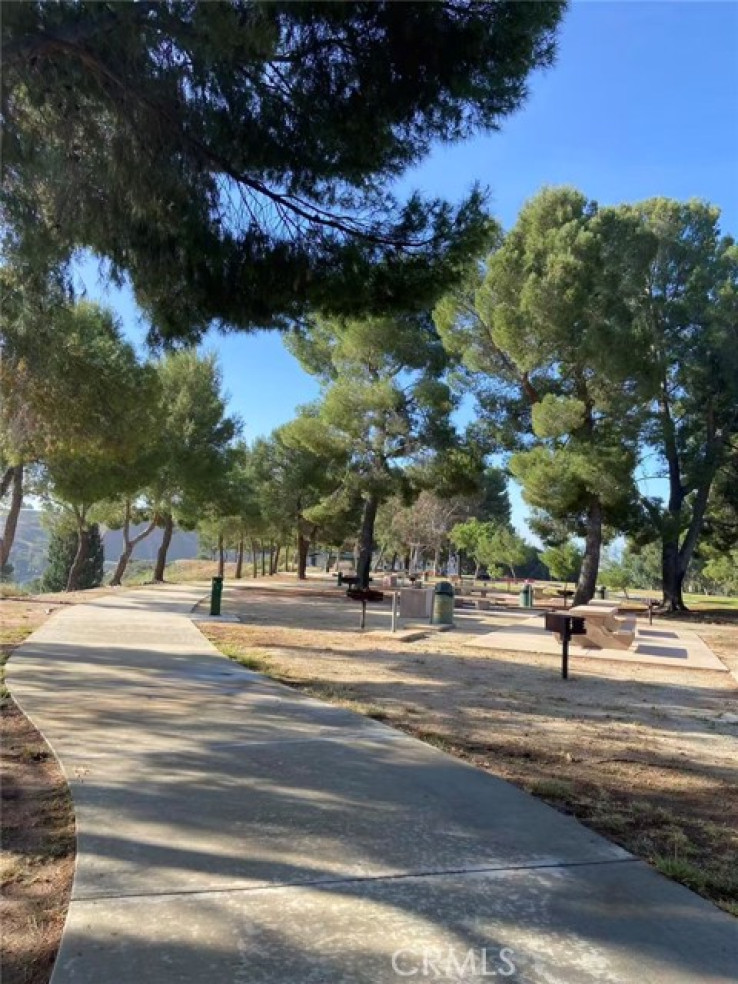 3 Bed Home for Sale in Castaic, California