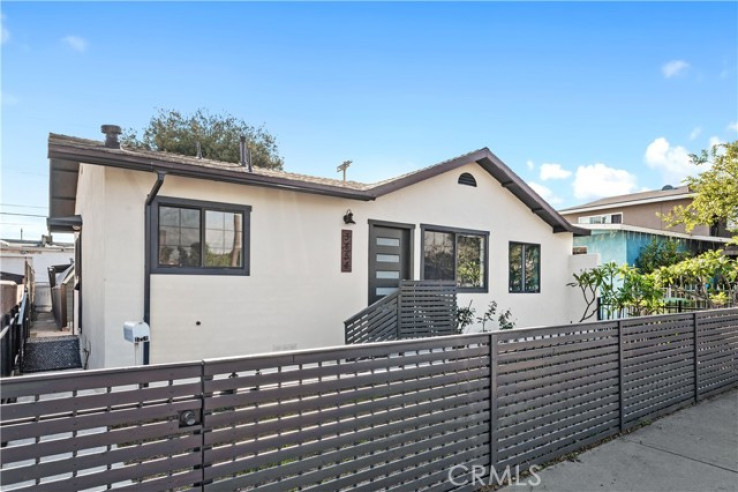  Income Home for Sale in Los Angeles, California