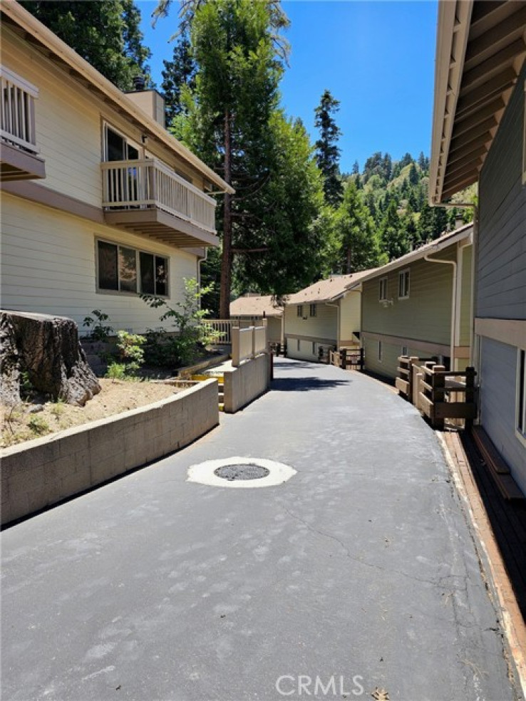 2 Bed Home for Sale in Lake Arrowhead, California