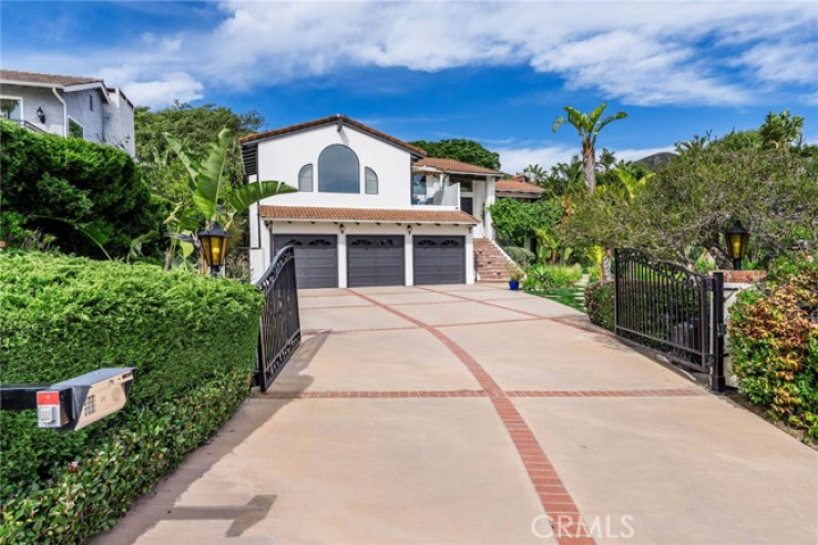 5 Bed Home for Sale in Malibu, California