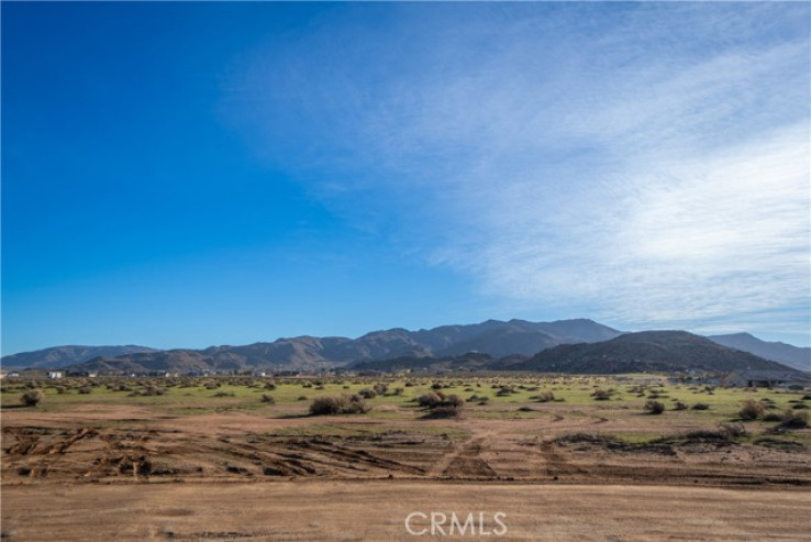 Land in Apple Valley