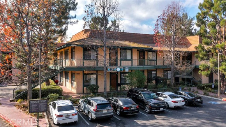 Commercial Lease in Calabasas