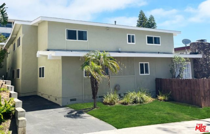  Income Home for Sale in Playa del Rey, California
