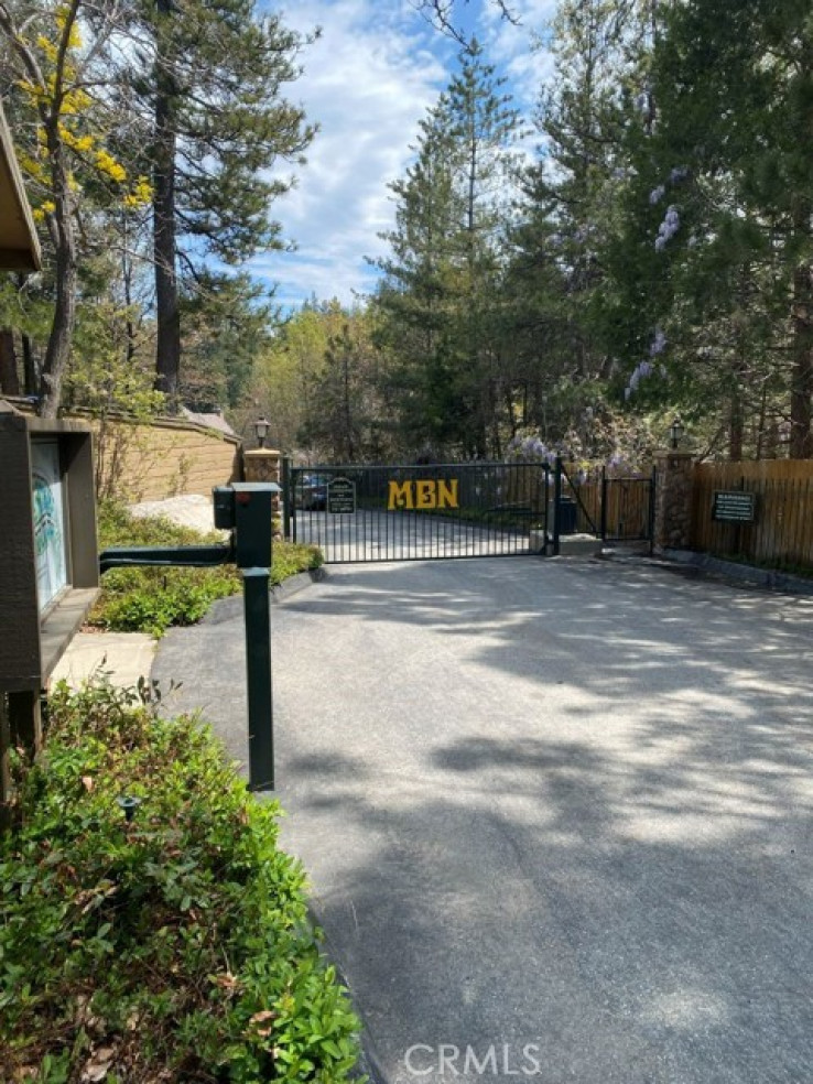 4 Bed Home for Sale in Lake Arrowhead, California