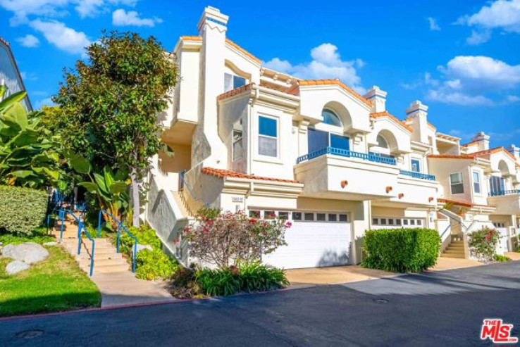Residential Home in Malibu