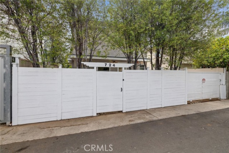 3 Bed Home for Sale in Venice, California