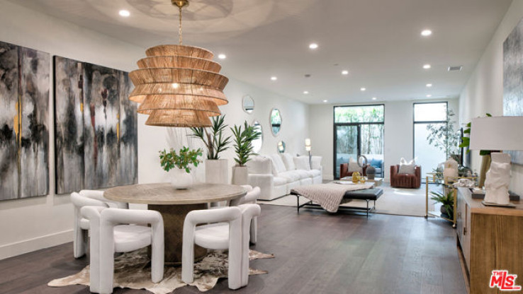 Residential Home in Beverly Hills