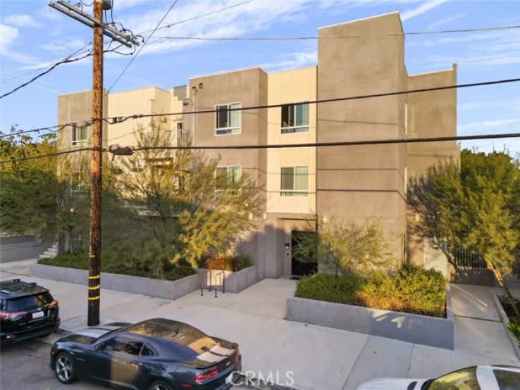  Income Home for Sale in North Hollywood, California