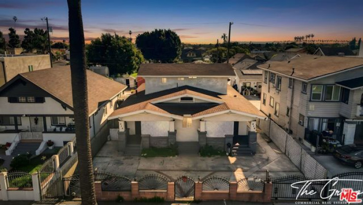  Income Home for Sale in Los Angeles, California