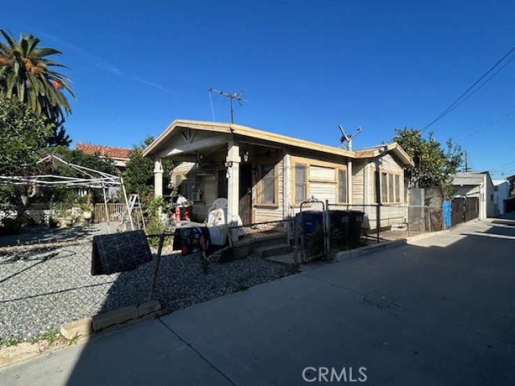 Income Home for Sale in Los Angeles, California