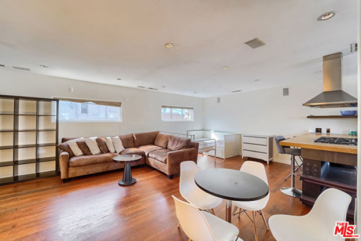 1 Bed Home for Sale in Venice, California