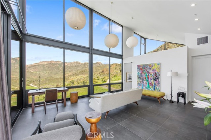 1 Bed Home for Sale in Malibu, California