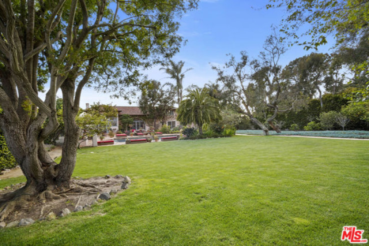 Residential Home in Malibu