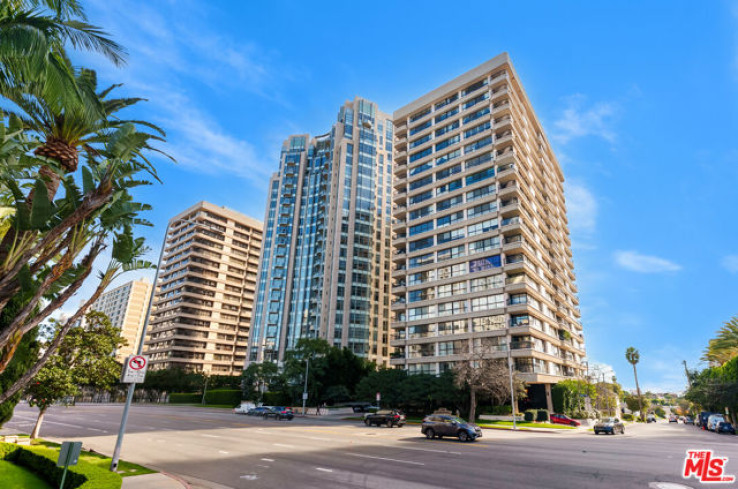 2 Bed Home for Sale in Los Angeles, California