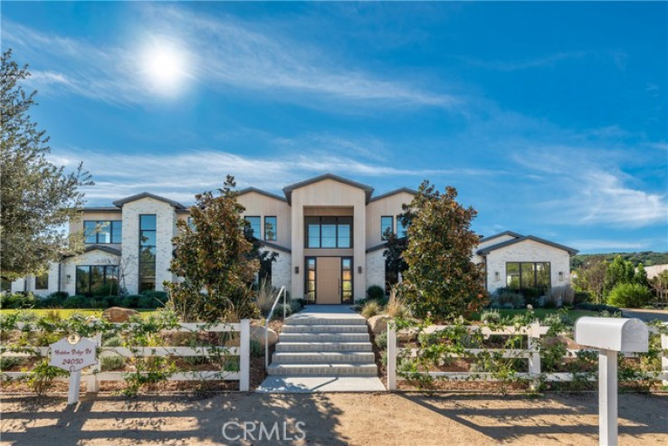8 Bed Home for Sale in Hidden Hills, California