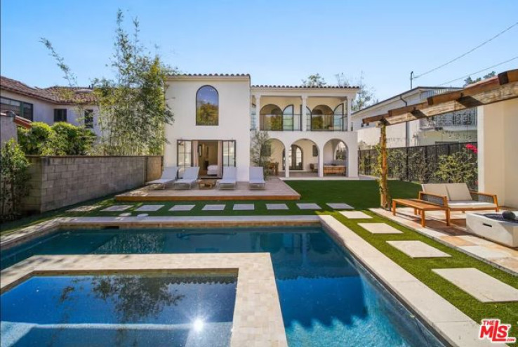 Residential Home in Beverly Center-Miracle Mile