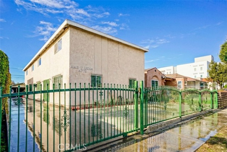  Income Home for Sale in Los Angeles, California