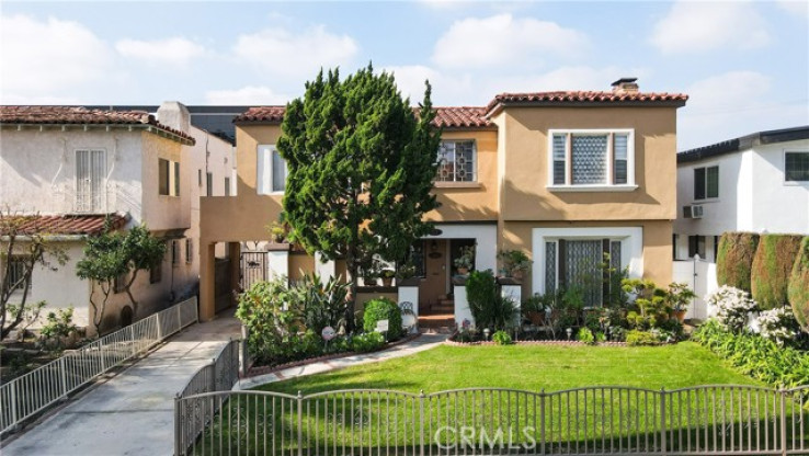  Income Home for Sale in Beverly Hills, California