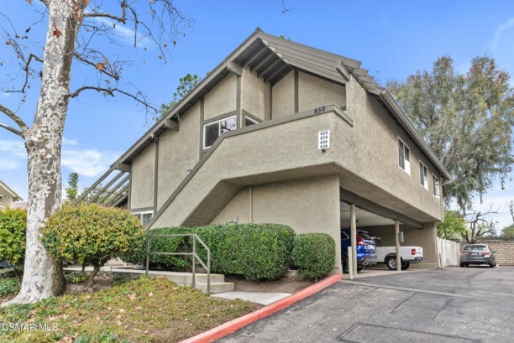 2 Bed Home for Sale in Thousand Oaks, California