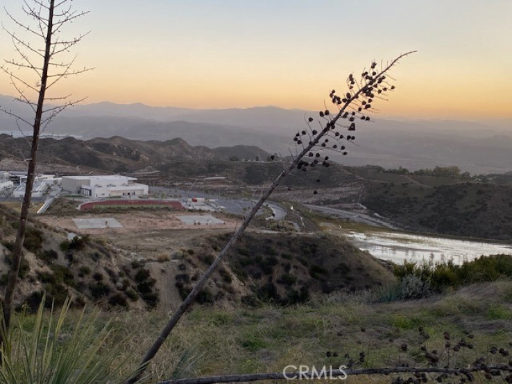  Land for Sale in Castaic, California