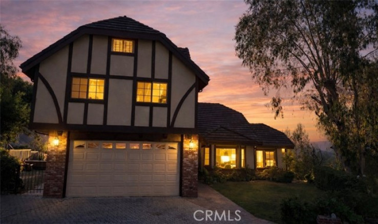 Residential Home in Calabasas