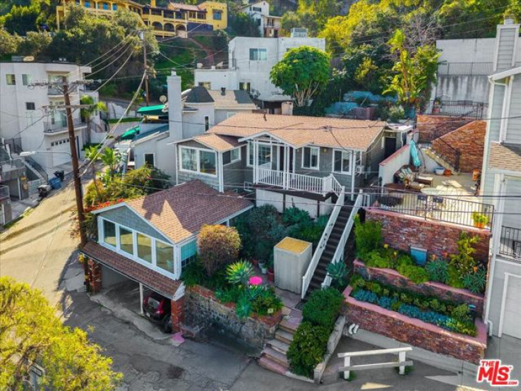  Income Home for Sale in Los Angeles, California
