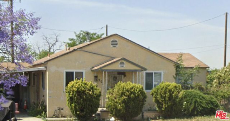 Residential Home in Compton S of Rosecrans, E of Central,W of Ala