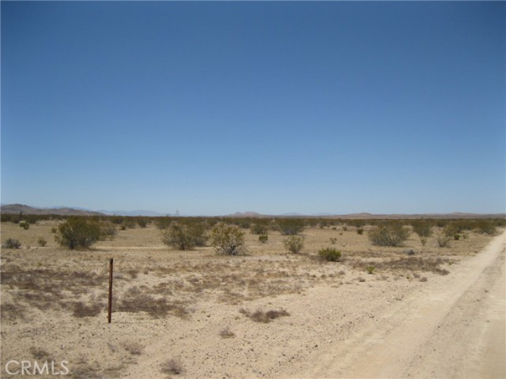 Land in Adelanto
