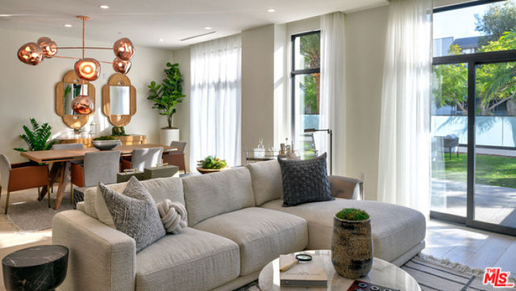 1 Bed Home for Sale in Beverly Hills, California