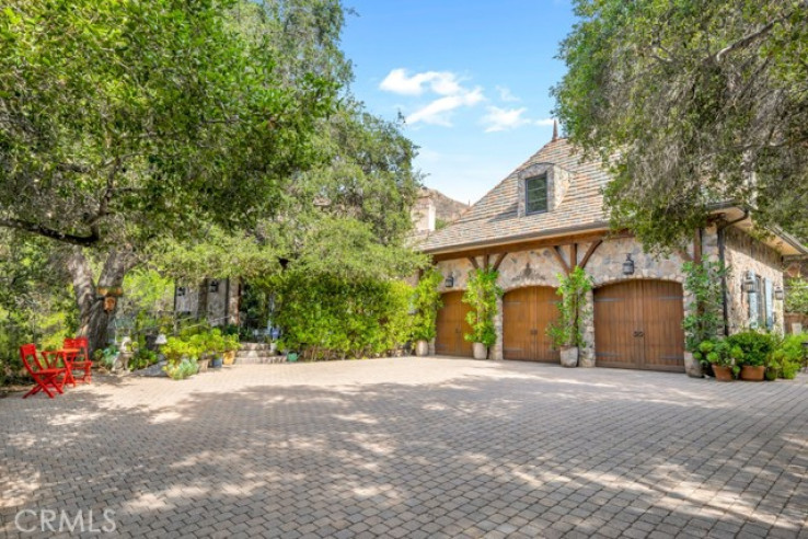 4 Bed Home for Sale in Topanga, California