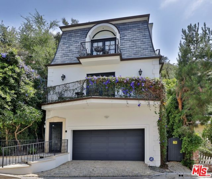 4 Bed Home for Sale in Beverly Hills, California