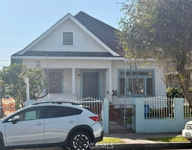4 Bed Home for Sale in Los Angeles, California