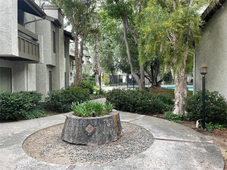 Residential Home in Granada Hills