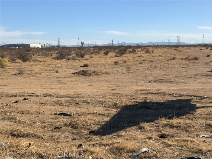  Commercial for Sale in Adelanto, California